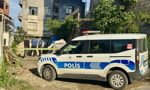 Trabzon'da Yalnız Yaşayan Bir Kişi Evinde Ölü Bulundu