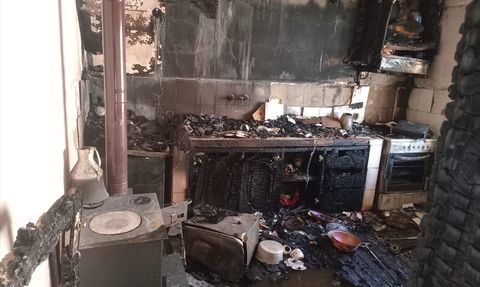 Trabzon'da Yangın: İki Ev Kullanılamaz Hale Geldi