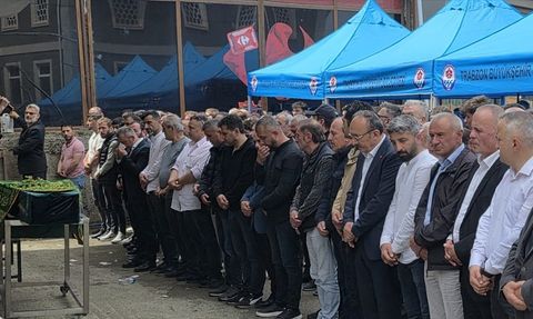 Trabzon'da Yaz Tragedisi: İki Çocuk Denizde Tehlike Geçirdi