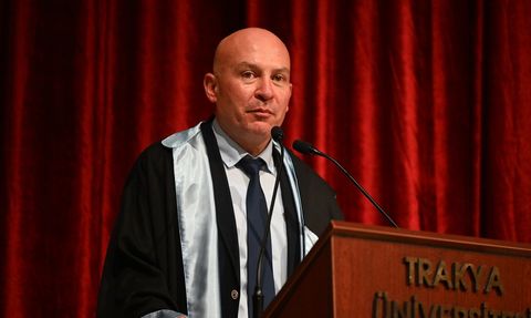 TÜ Mühendislik Fakültesi Mezuniyet Töreni: 358 Öğrenci Kapıdan Uğurlandı