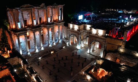 Türk Hava Yolları, İzmir'de Global Tur Operatörleri Buluşturdu
