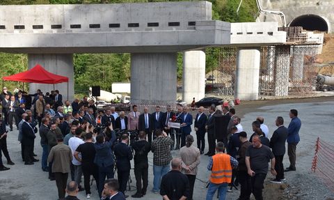 Ulaştırma ve Altyapı Bakanı Uraloğlu'ndan Trabzon Projeleri Açıklaması