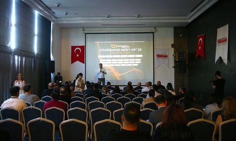 Uluslararası Hava Yolu Şirketleri Türkiye'de Yeni Uçuş İmkanlarını İnceliyor