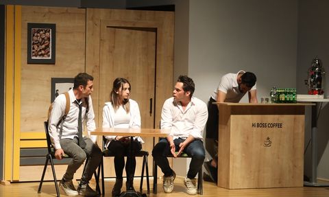 Uyuşturucuyla Mücadelede Tiyatro: 'Yarınlara Geç Kalmadan'