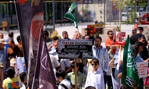 Van'da Çocuklar Filistin İçin Yürüdü