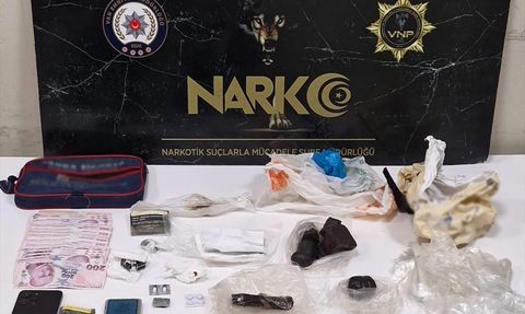 Van'da Uyuşturucu Operasyonları: 63 Gözaltı