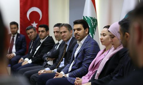 YTB Başkanı Eren, Beyrut'ta Türk Vatandaşlarıyla Buluştu