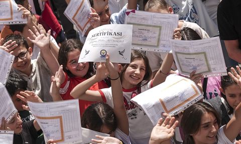 20 Milyon Öğrenci Yaz Tatiline Girdi