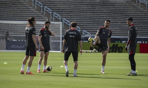 A Milli Futbol Takımı Meksika İle Özel Maça Hazır