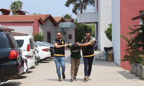 Adana'da Darbede Şüpheli Adli Kontrolle Serbest Bırakıldı