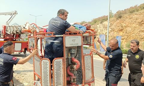 Adana'da Elektrik Çarpması Olayı: Boyacı Yaralandı