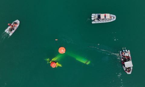 Adana'da Yangın Söndürme Uçağının Enkazı Çıkarıldı