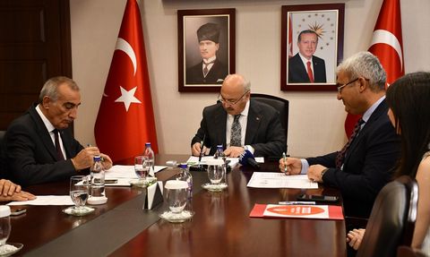 Adana'da Yeni Evlenecekler İçin Mobilya ve Beyaz Eşyada İndirim Fırsatı