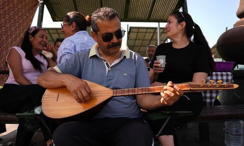 Ankara'da Bayram Coşkusu: Mogan Gölü'nde Harekete Geçen Aileler