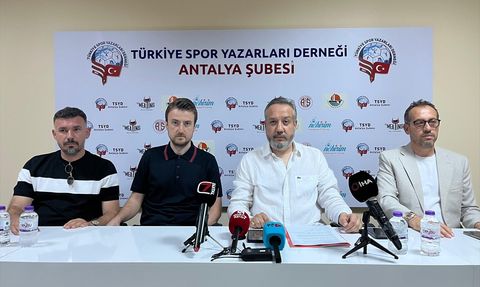 Antalyaspor Başkanı Sinan Boztepe Görevini Bırakma Kararı Aldı