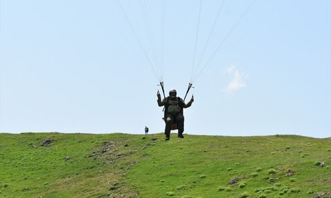 Artvin'de Yamaç Paraşütü Eğitimi Tamamlandı