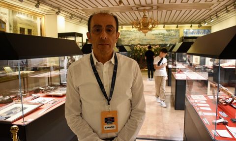 Atatürk'ün Orijinal Üniforması Samsun'da Sergileniyor