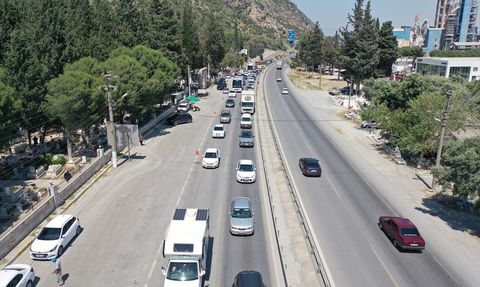 Aydın'da Bayram Trafiği: Yoğunluk Oluştu