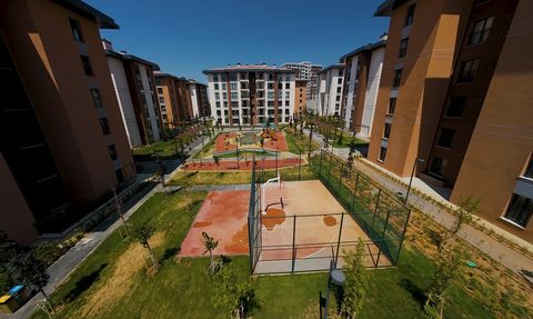 Bakan Kurum, Yeniden İnşa Edilen Azerbaycan Mahallesi’ni Tanıttı