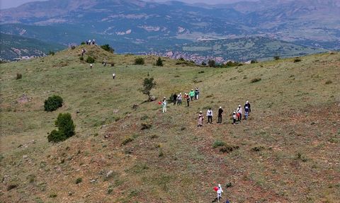 Bingöl'de Baba-Çocuk Doğa Kampı Etkinliği