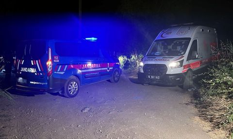 Bursa'da Sahil Yolunda Yabancı Uyruklu Cesedi Bulundu