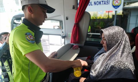Büyük İstanbul Otogarı'nda Bayram Denetimleri Sürüyor