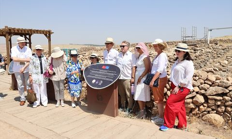 Büyükelçi Ossowski'den Göbeklitepe'de Barış Mesajı