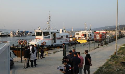 Çanakkale'de Sağlık-1 Botu'nda Patlama: 1 Sağlık Çalışanı Hayatını Kaybetti