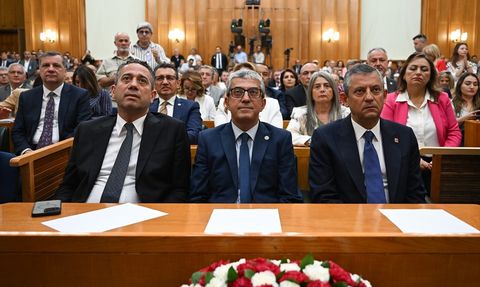 CHP Genel Başkanı Özgür Özel'den Emeklilere Seyyanen Zam Müjdesi