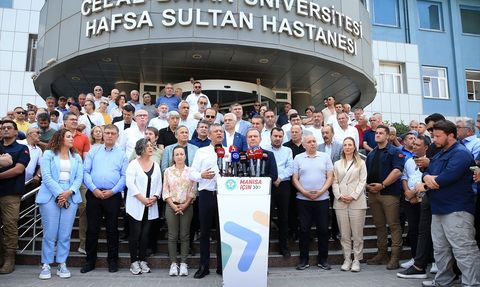 CHP Genel Başkanı Özgür Özel, Gazze'ye Yardım Götüren Geminin Saldırısını Kınadı