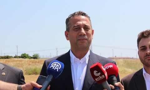 CHP'li Heyet, İmamoğlu ve Diğer Tutuklu Partilileri Ziyaret Etti