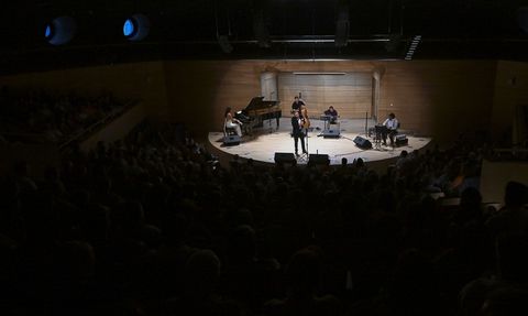 CSO Ada'da Unutulmaz Napolitango Konseri