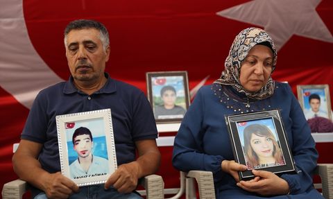 Diyarbakır Anneleri Evlatları için Mücadele Ediyor