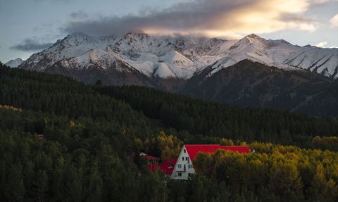 Duran Ailesinin Orta Asya Yolculuğu: Atalarının İzinde