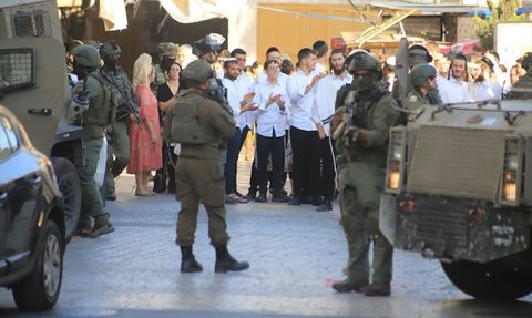 El Halil’deki İsrail Baskınları