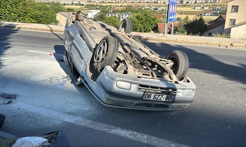 Elazığ'da Beton Mikseri ile Otomobil Çarpıştı: 4 Yaralı