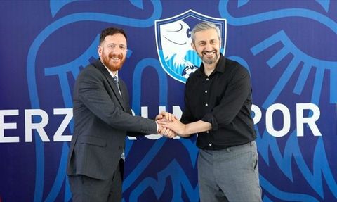 Erzurumspor FK, Serkan Özbalta ile Anlaştı