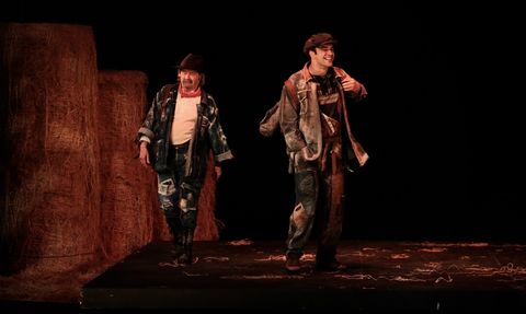 'Fareler ve İnsanlar' Samsun'da Sahnelendi