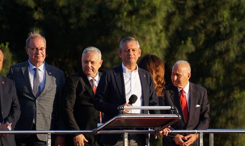 Gaziosmanpaşa'da Hırsızlık Olayı Güvenlik Kamerasında