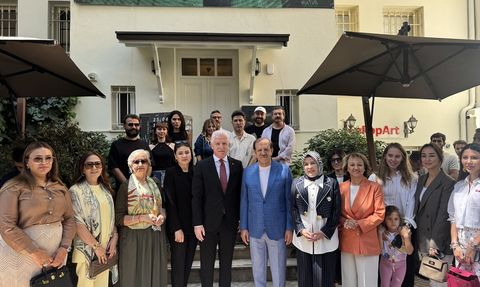 Gündelik Mucizeler Sergisi Taş Konak'ta Sanatseverlerle Buluştu