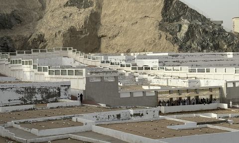 Hacı Adayları Kutsal Mekanları Ziyaret Ediyor