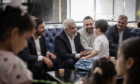 HÜDA PAR Genel Başkanı Zekeriya Yapıcıoğlu'ndan Filistinli Ailelere Bayram Ziyareti
