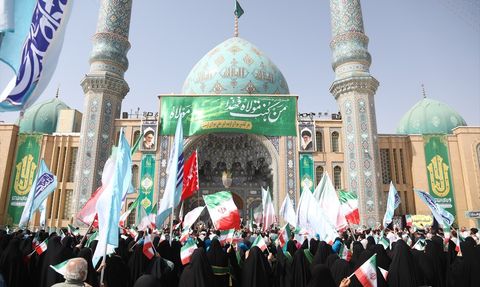 İsrail Savunma Bakanı İran'a Saldırıları Açıkladı