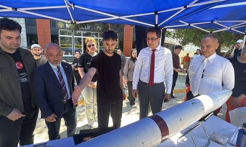 İstanbul Üniversitesi-Cerrahpaşa'da 'Bilim Kafe' Etkinliği: Elektrikli ve Otonom Araçlar