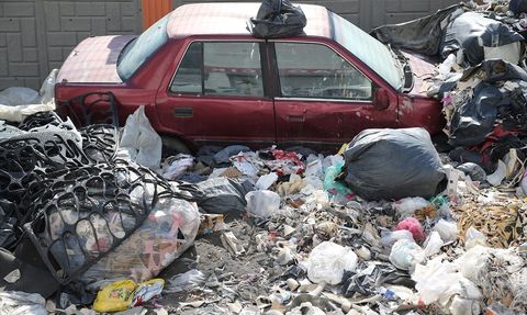 İzmir Bornova'da Sanayi Atıkları Sorunu