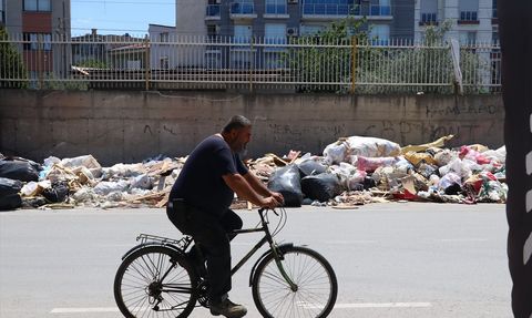 İzmir'de Mobilya Atıkları Tepkileri Tetikliyor