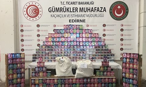 Kapıkule'de Kaçakçılık Operasyonunda 4 Zanlı Yakalandı