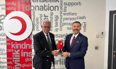 Kırgızistan, Pakistan ve Bangladeş Büyükelçileri Kurban Vekaletlerini Türk Kızılay'a Verdi