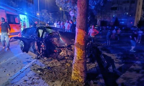 Kırklareli'nde Otomobil Kazası: 1 Ölü, 1 Yaralı