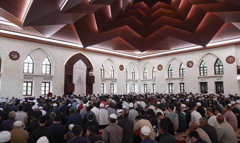 Kurban Bayramı Namazı Gaziantep ve Çevre İllerde Coşkuyla Kılındı